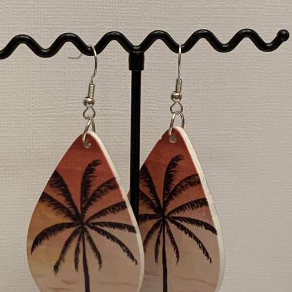 Palm Tree Earring, Tree Earring, Sunset Earring, Beach Earring, Nature Earring - Picture 4 of 6